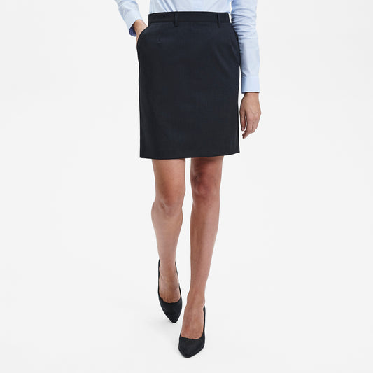 SHORT TRAVELLER MODERN FIT SKIRT SUNWILL